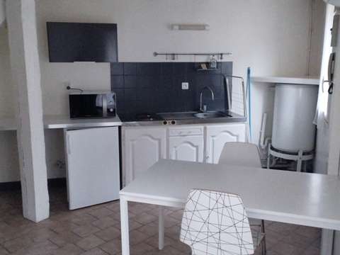 Location maison 2 pièces Laval Les Fourches 53