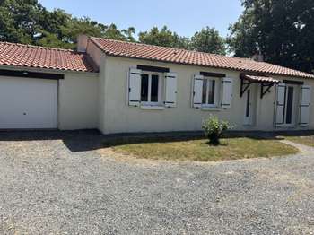 Location Maison 3 chambresLe Cellier