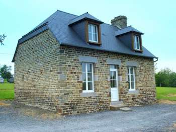 Location maison 2 pièces Le Désert 14