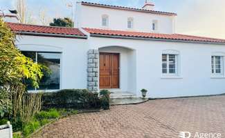 Photo Location maison Le Fenouiller