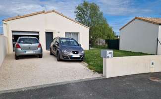 Photo Location maison Le Perrier