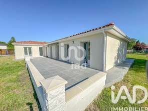 Location Maison 4 chambresLe Pian-Médoc