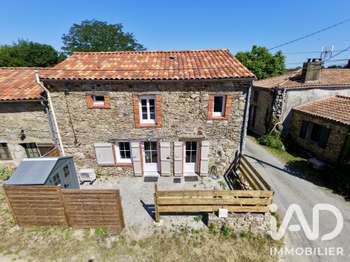 Location Maison 2 chambresLe Poiré-sur-Vie