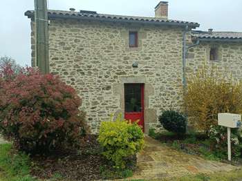 Location maison 3 pièces Le Puy-Saint-Bonnet 49