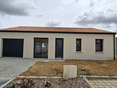 Location maison 5 pièces Les Essarts 85