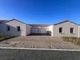 Location maison Les Landes-Genusson - 85