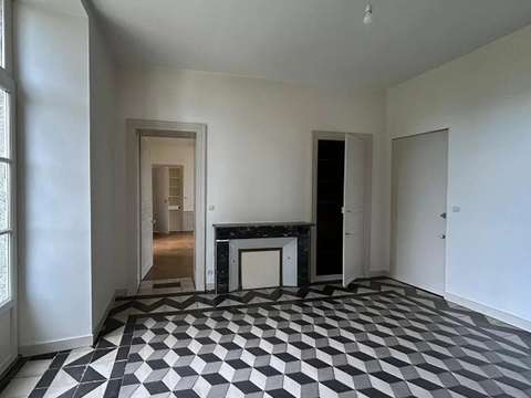 Location maison 8 pièces Location maison 8 pièces