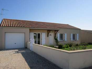 Location Maison 3 chambresLongèves