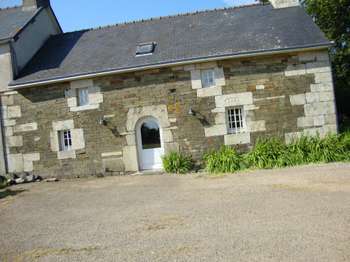 Location Maison 2 chambresLoqueffret