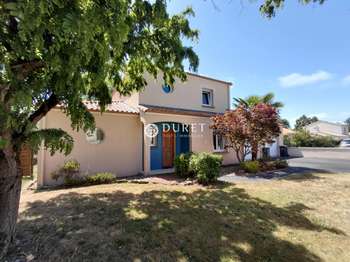 Photo Location maison Maisdon-sur-Sèvre