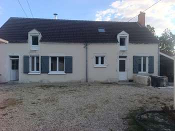 Location Maison 4 chambresMehun-sur-Yèvre