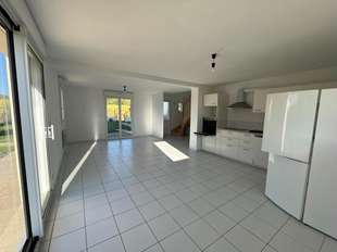Photo Location maison Melesse
