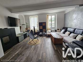 Location Maison 4 chambresMéounes-lès-Montrieux