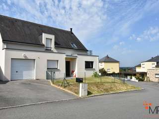 Location maison 8 pièces