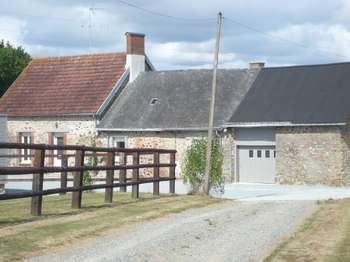 Location Maison 2 chambresMontigné-le-Brillant