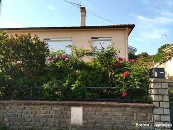 Location Maison 3 chambresMontsûrs
