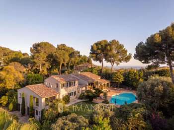 Location Maison 5 chambresMougins