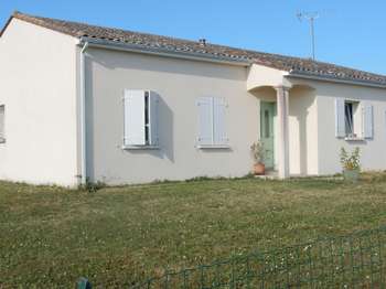 Location Maison 4 chambresMoulidars