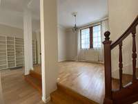 Location maison 9 pièces