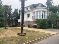 Location maison 14 pièces