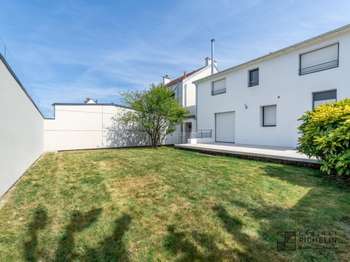 Location Maison 4 chambresNantes Rond-Point De Rennes
