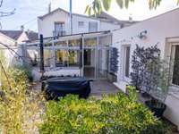 Location maison 9 pièces