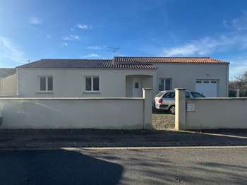 Photo Location maison Nieul-sur-l'Autise