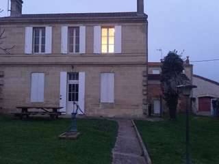 Location maison 8 pièces Location maison 8 pièces