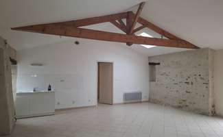 Photo Location maison Paulx