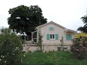 Location Maison 3 piècesPineuilh