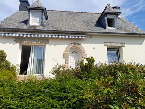 Location maison 5 pièces Ploumagoar 22