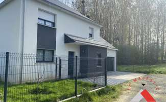 Photo Location maison Québriac