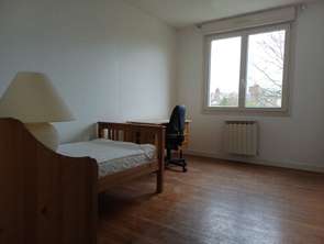 Location Maison 4 chambresRennes Landry - Cimetière de l'Est