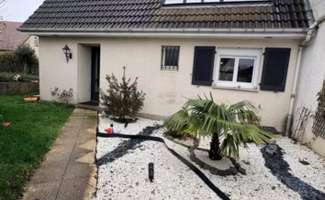 Photo Location maison Rouillon