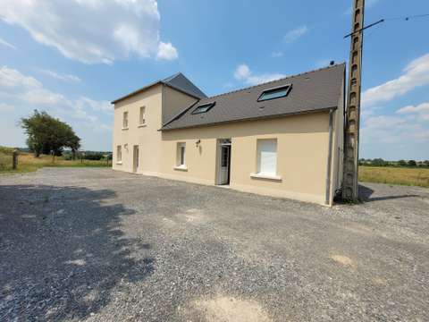 Location maison 8 pièces Sablé-sur-Sarthe 72