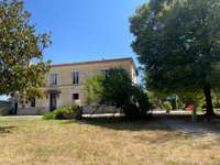 Location maison 9 pièces