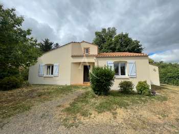 Photo Location maison Saint-Avaugourd-des-Landes