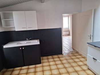 Location Maison 1 chambreSaint-Bonnet-sur-Gironde
