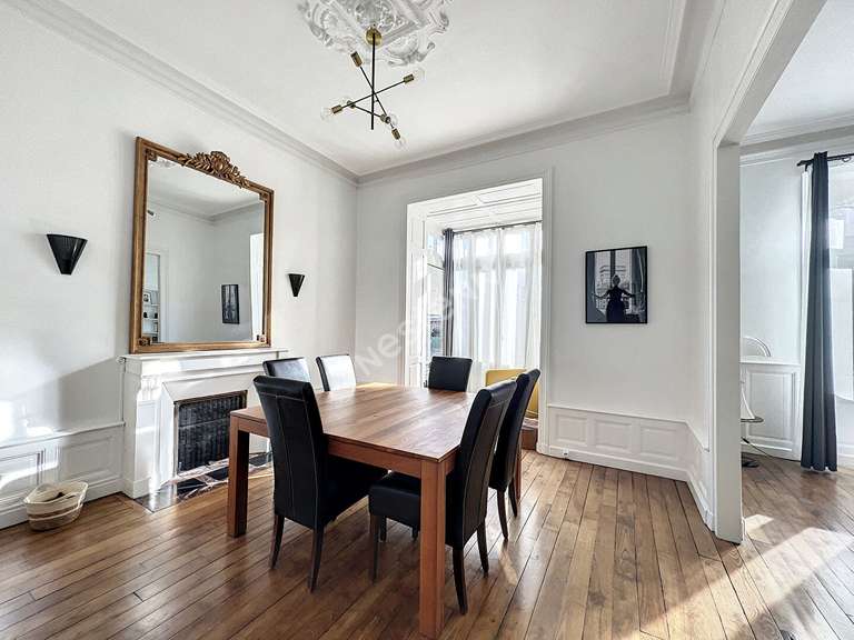 Location maison 8 pièces