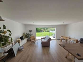 Location Maison 4 piècesSaint-Genès-de-Fronsac