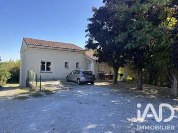 Location Maison 4 chambresSaint-Geniès-Bellevue