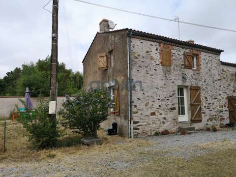 Location maison 4 pièces Saint-Georges-de-Montaigu 85