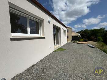 Location Maison 3 chambresSaint-Georges-de-Montaigu