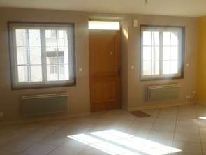 Location Maison 2 chambresSaint-Jean-d'Angély