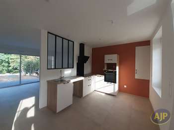 Location Maison 2 chambresSaint-Jean-la-Poterie