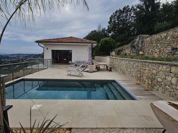 Location Maison 4 chambresSaint-Jeannet