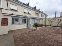 Location maison 9 pièces