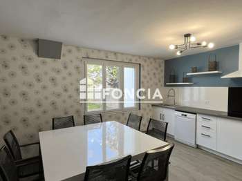 Location maison 10 pièces