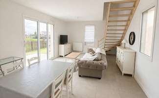Photo Location maison Saint-Père