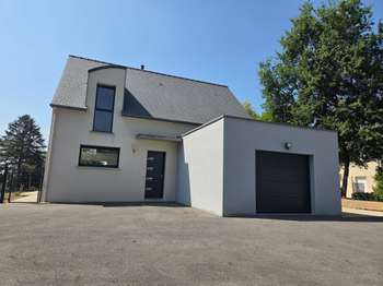 Location Maison 4 chambresSaint-Pierre-la-Cour